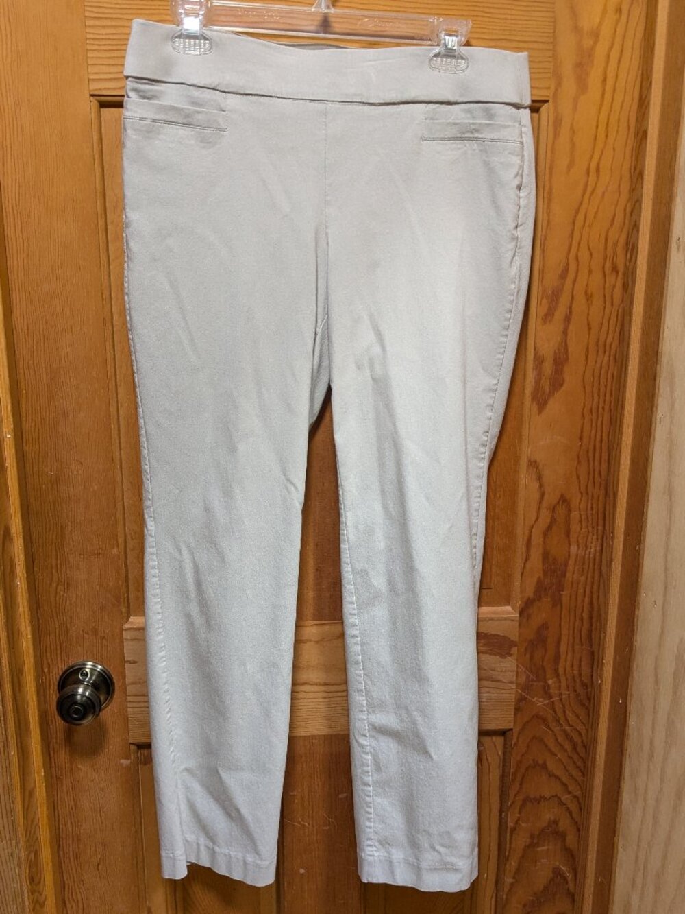 Liz Claiborne Career Beige Pullon Ankle Pants